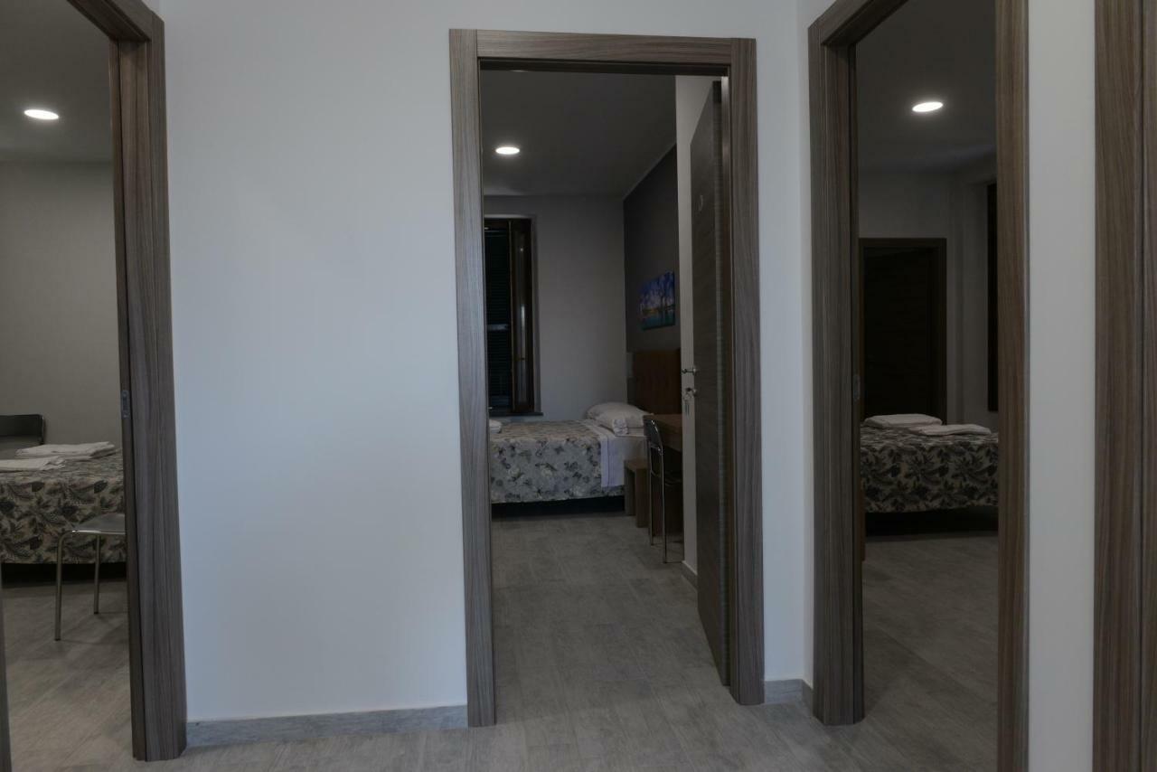 Hotel Oregon Milan Luaran gambar